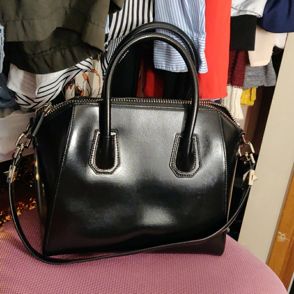 Givenchy Bag - Picture 2 of 4